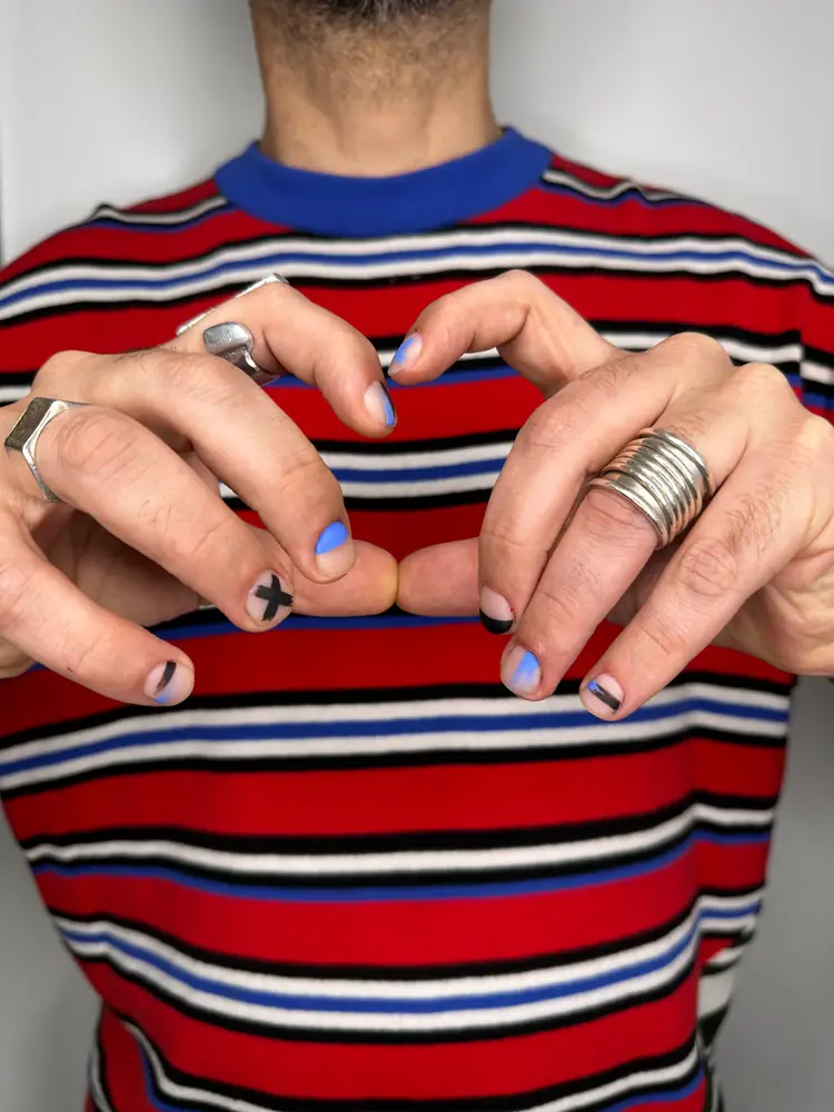 Nail art dos studios Dezstudio — exemplo 15