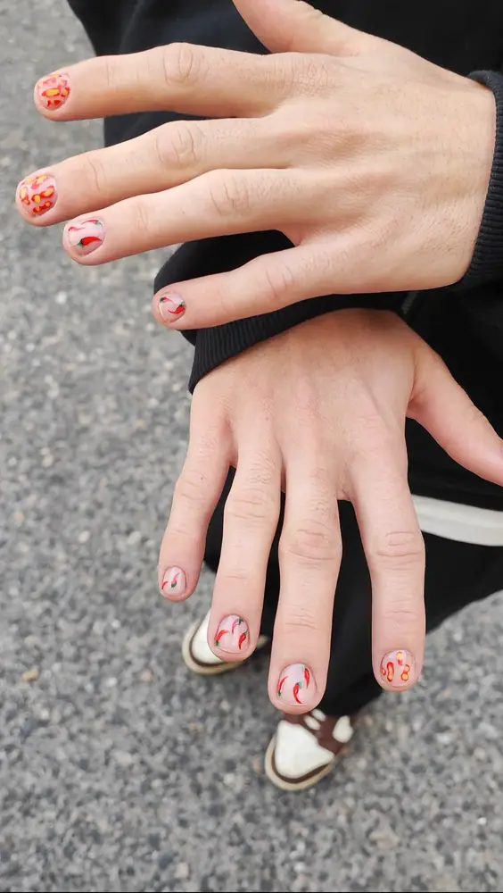 Nail art dos studios Dezstudio — exemplo 17