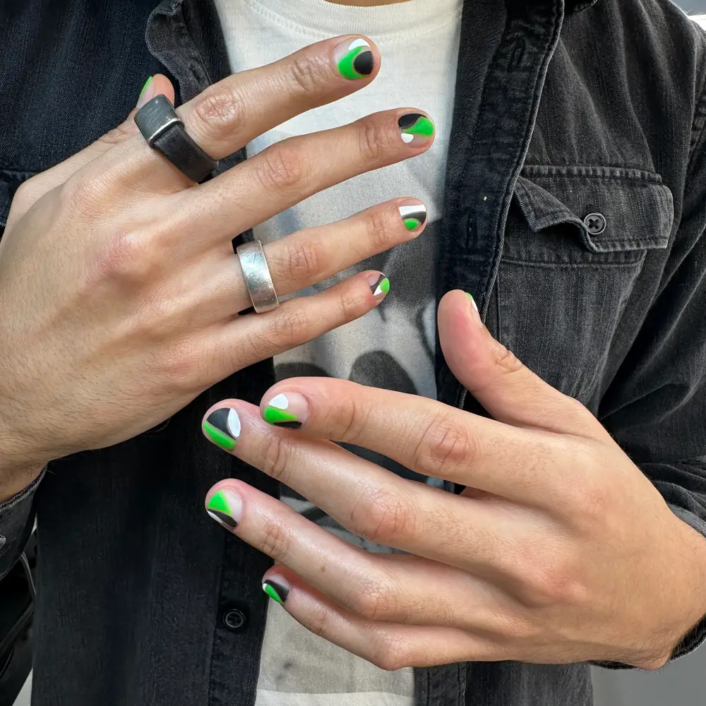Nail art dos studios Dezstudio — exemplo 20