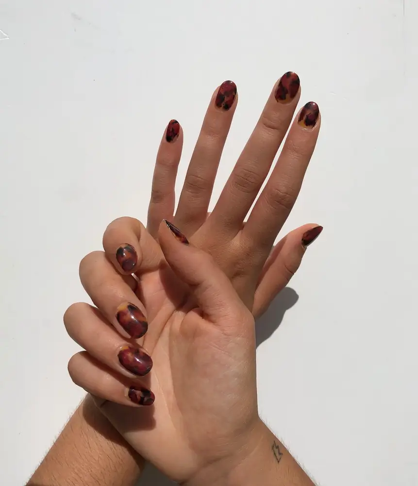Nail art dos studios Dezstudio — exemplo 29