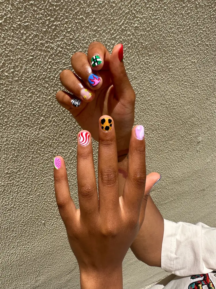 Nail art dos studios Dezstudio — exemplo 31