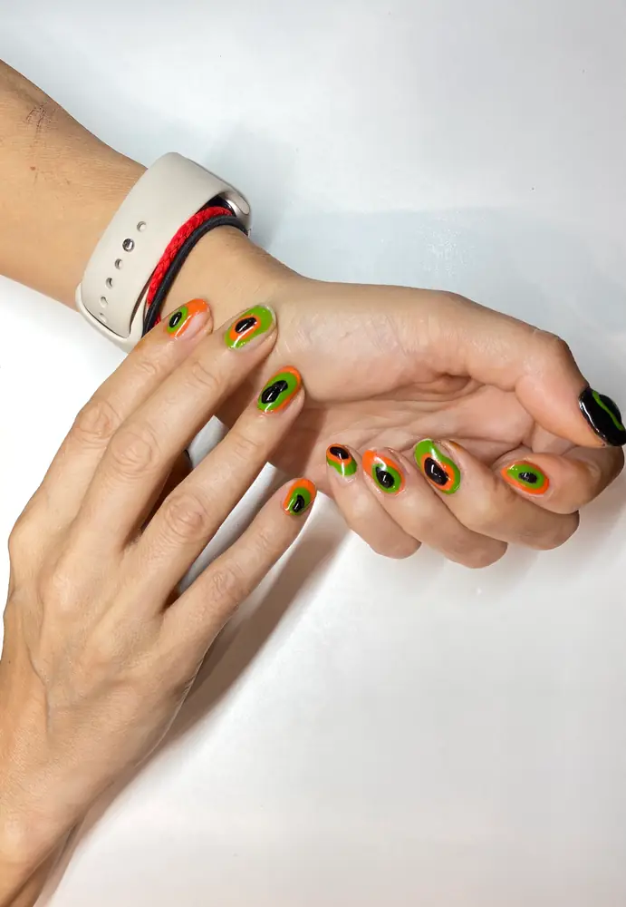 Nail art dos studios Dezstudio — exemplo 33